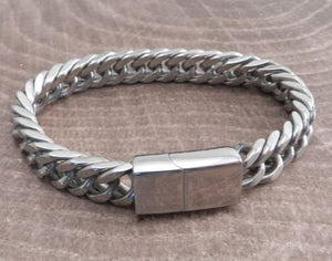 CUBAN COIL MAGNETIC LOCK STAINLESS STEEL BRACELET 8.5